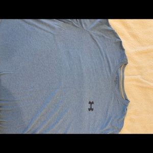 Large Under Armour Cotton Blend T-Shirt